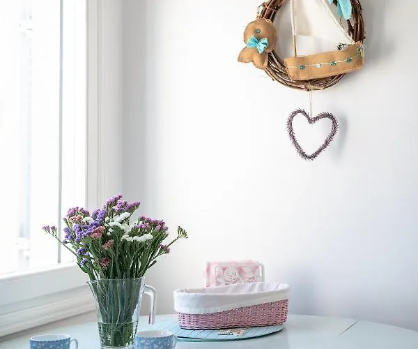 Flora's House & Cave Winery