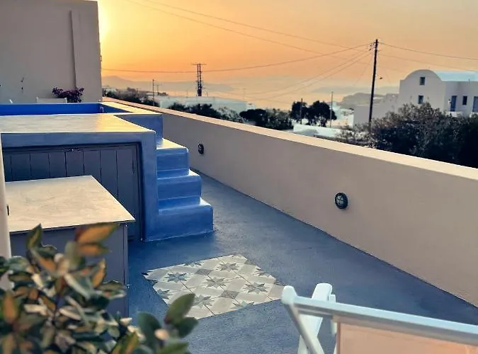 Flora's House & Cave Winery