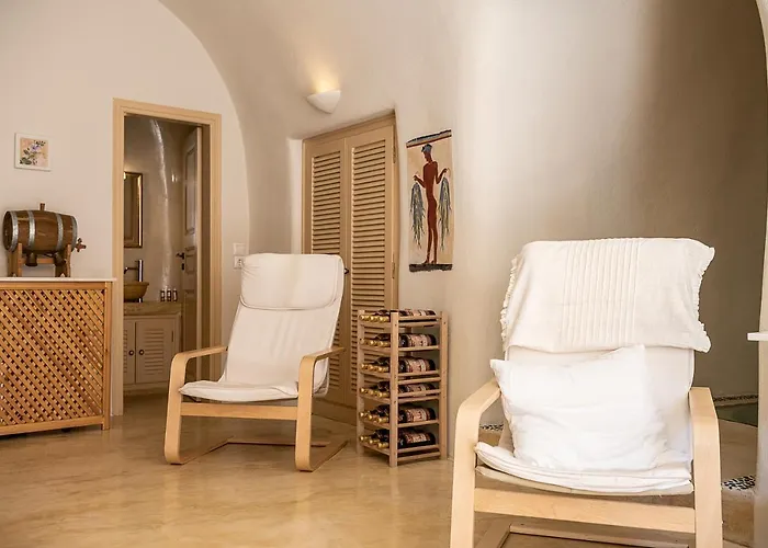 Flora's House & Cave Winery Ferienhaus