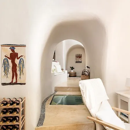 Flora's House & Cave Winery Pírgosz