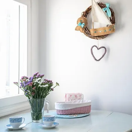 Flora's House & Cave Winery