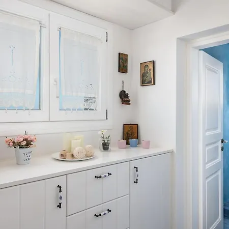 Flora's House & Cave Winery Vakantiehuis *