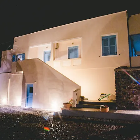 Flora's House & Cave Winery Vakantiehuis *