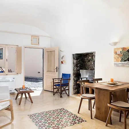 Flora's House & Cave Winery Vakantiehuis