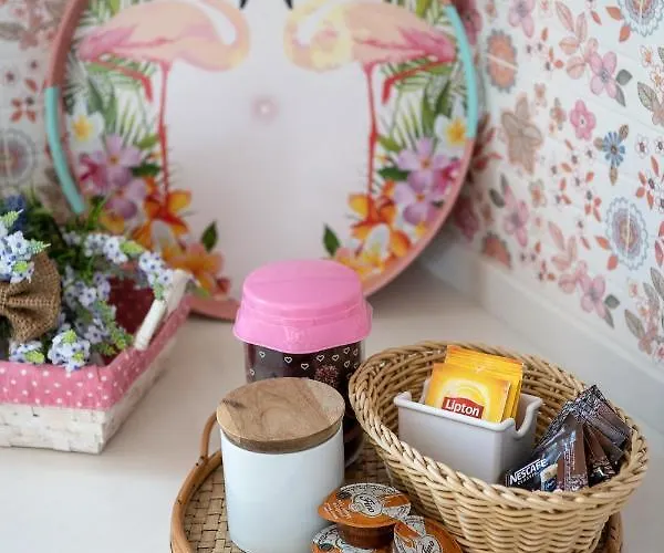 Flora's House & Cave Winery Holiday home