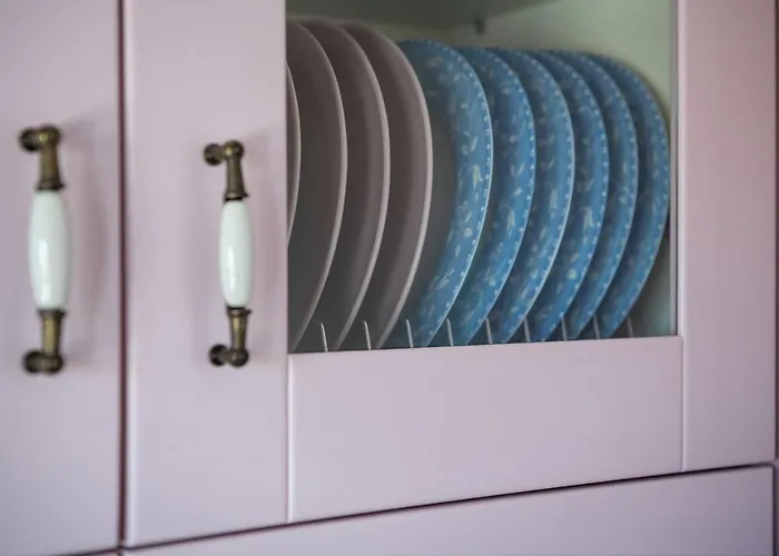 Flora's House & Cave Winery Holiday home *