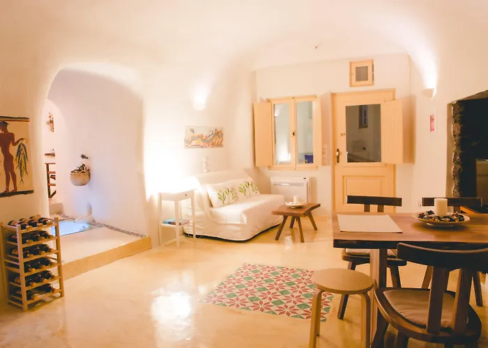 Flora's House & Cave Winery