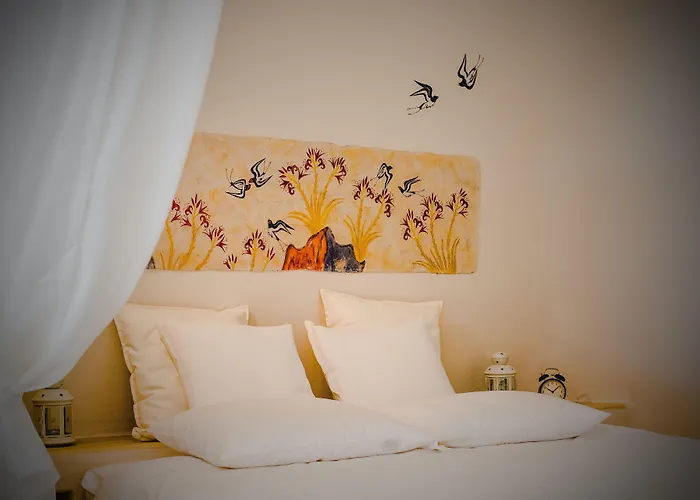 Flora's House & Cave Winery Pyrgos Kallistis