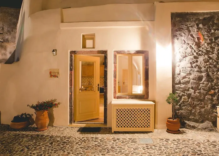 Holiday home Flora's House & Cave Winery Pyrgos Kallistis